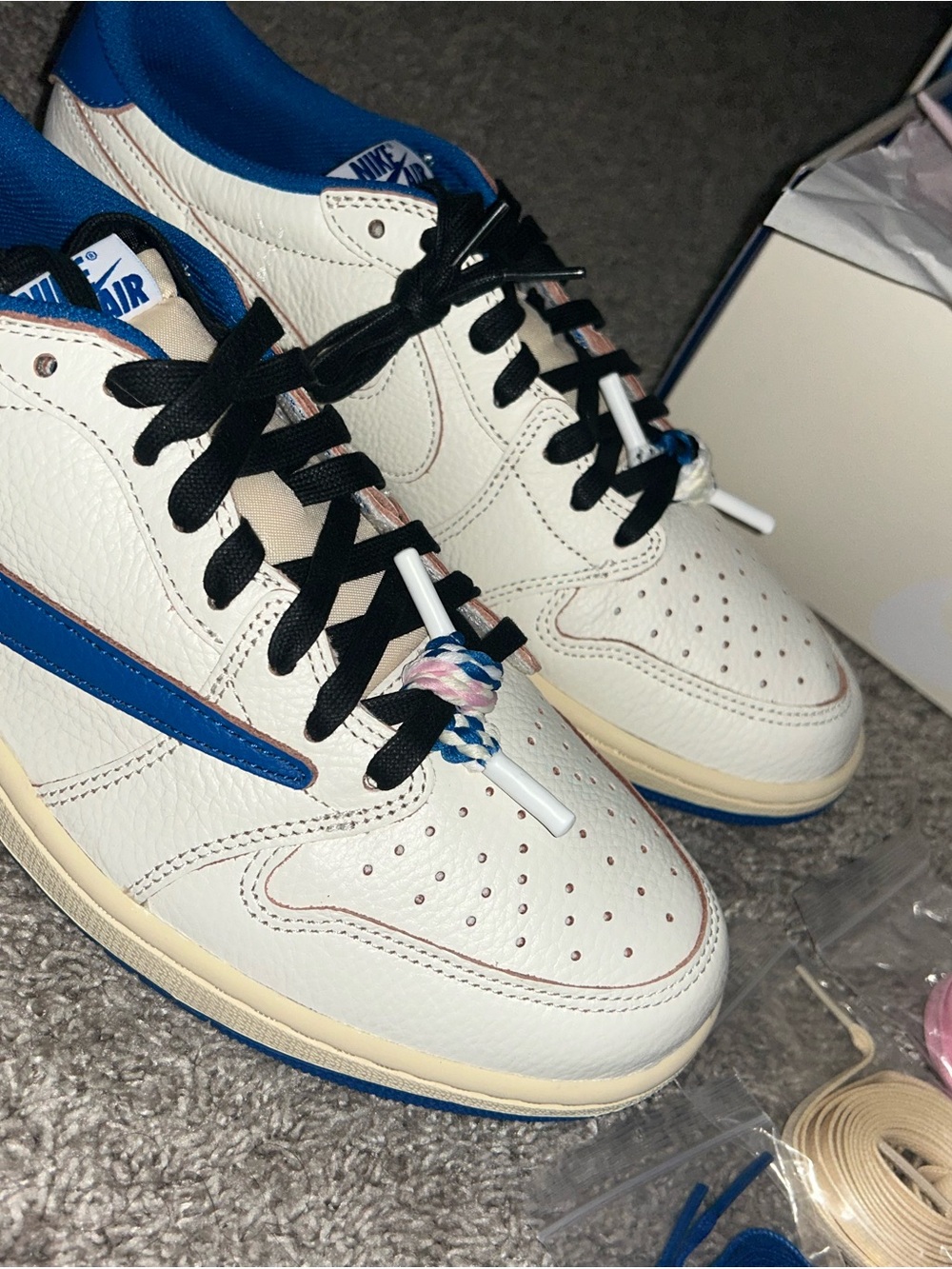 Nike Men’s Jordan 1 Travis Scott Fragment Low-Top Sneakers